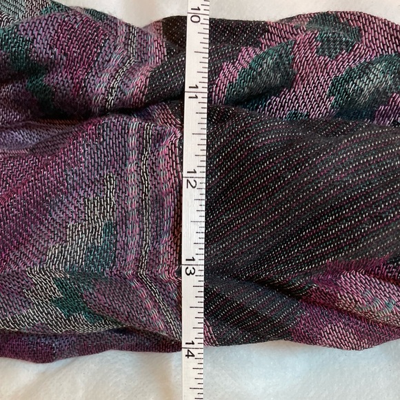 Floral Patterned Scarf - Picture 3 of 6